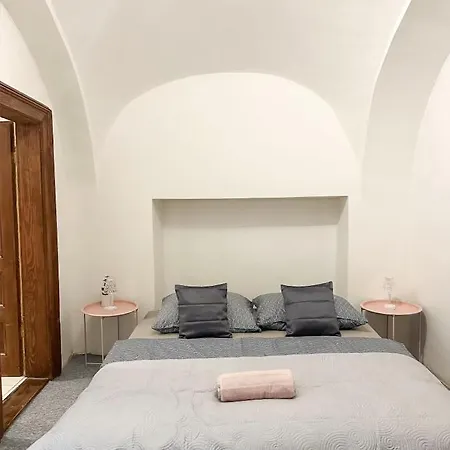Appartement Old Town Apt. A/c And Parking Banská Bystrica